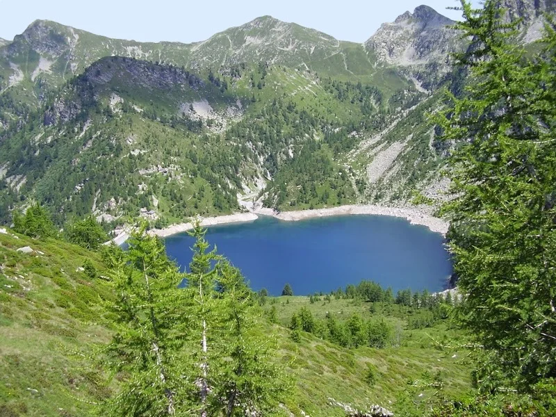 Lago di Larecchio